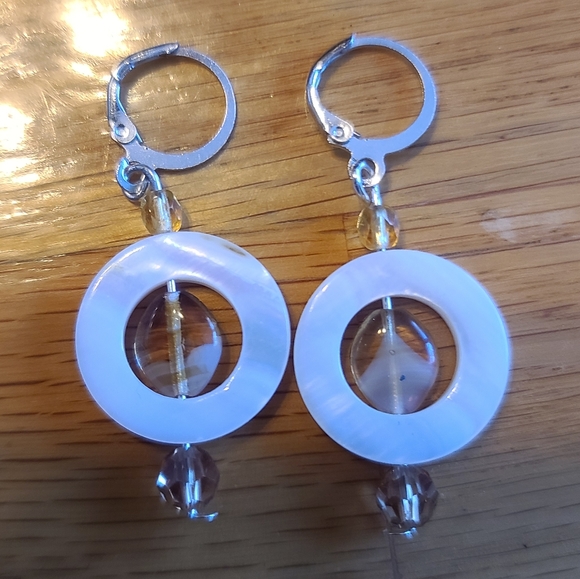 Pretty Handcrafted Mother of Pearl Earrings - Picture 2 of 6